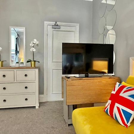 Stay In Edgware Road Guesthouse لندن المظهر الخارجي الصورة