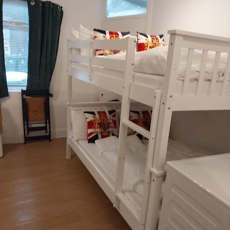 Stay In Edgware Road Guesthouse لندن المظهر الخارجي الصورة