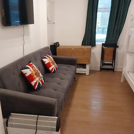 Stay In Edgware Road Guesthouse لندن المظهر الخارجي الصورة