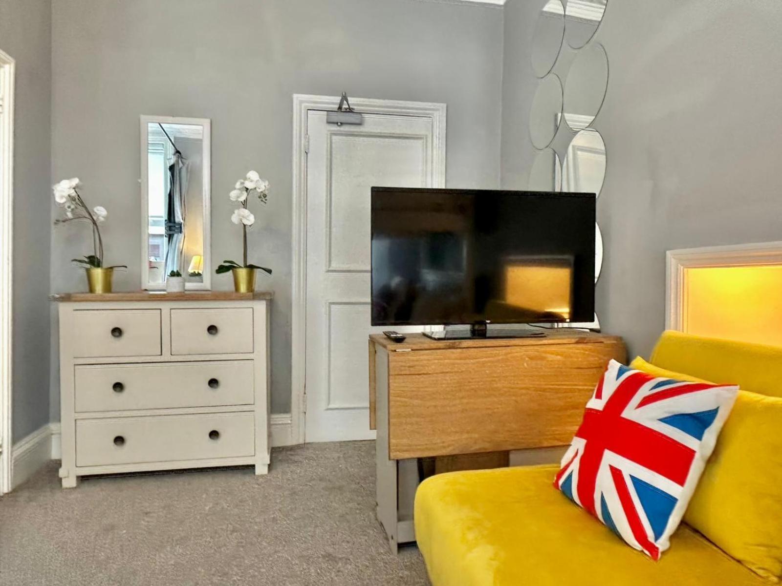 Stay In Edgware Road Guesthouse لندن المظهر الخارجي الصورة