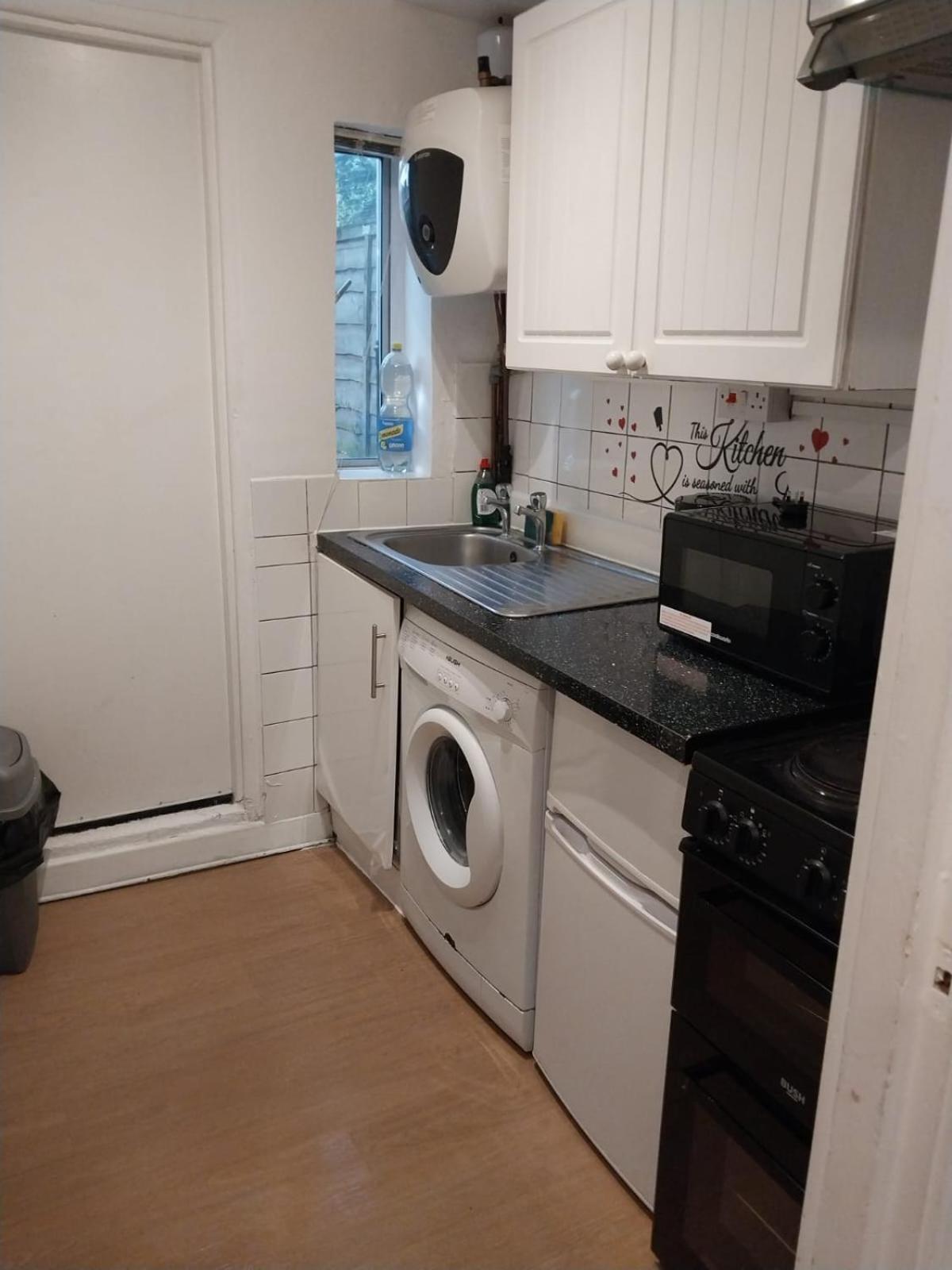 Stay In Edgware Road Guesthouse لندن المظهر الخارجي الصورة